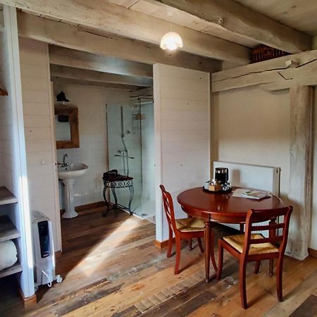 Les 5 Petits Lapins Bed & Breakfast Bar Bagian luar foto