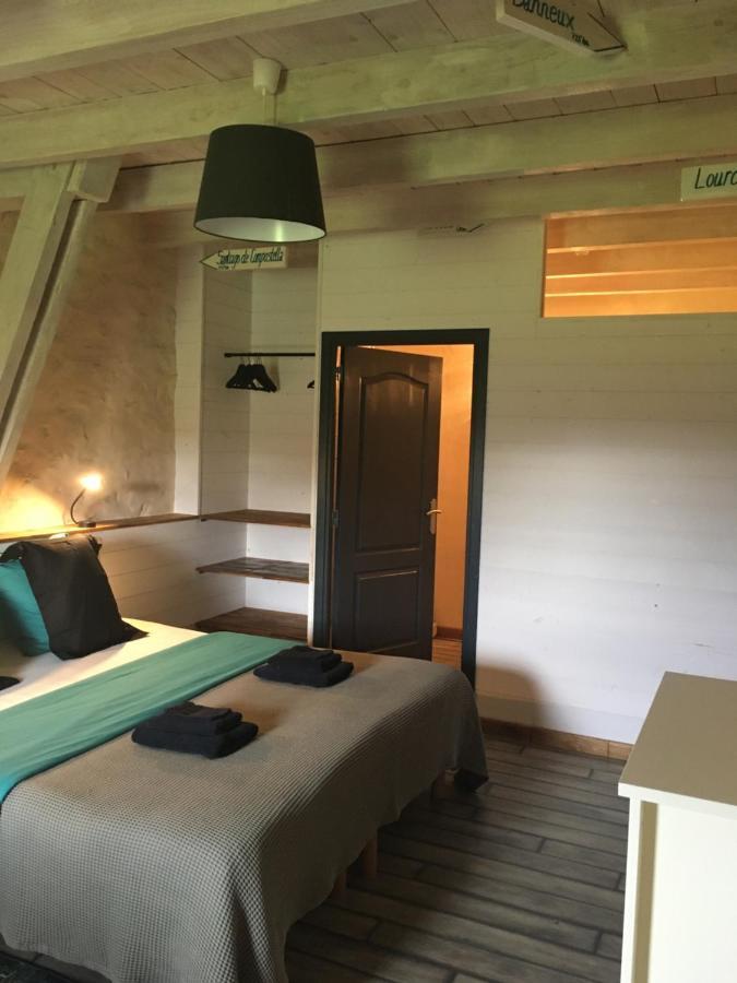 Les 5 Petits Lapins Bed & Breakfast Bar Bagian luar foto