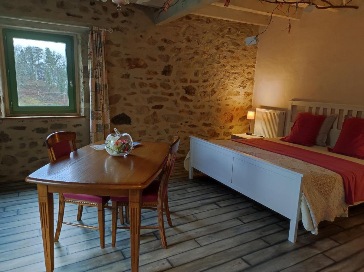 Les 5 Petits Lapins Bed & Breakfast Bar Bagian luar foto