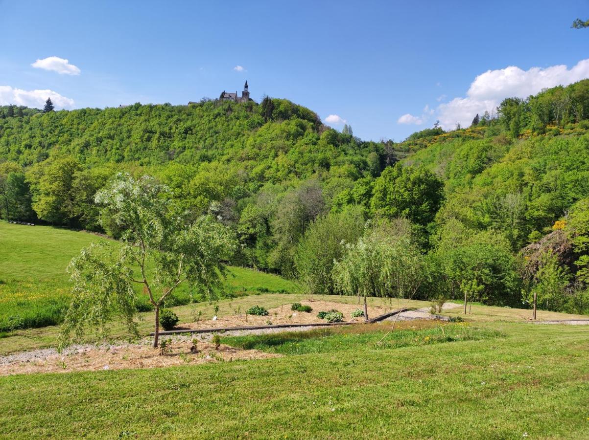 Les 5 Petits Lapins Bed & Breakfast Bar Bagian luar foto