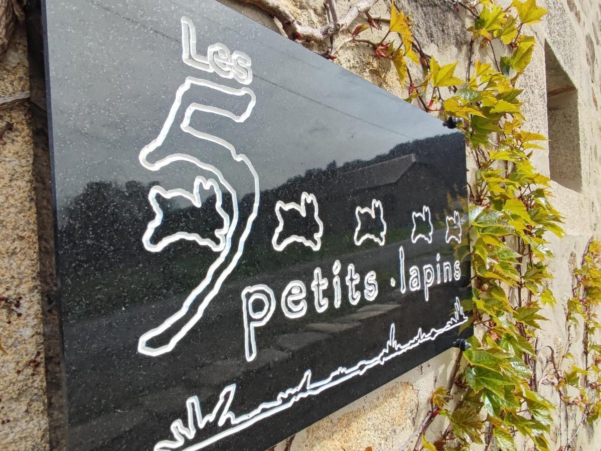 Les 5 Petits Lapins Bed & Breakfast Bar Bagian luar foto